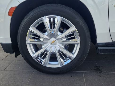 Used 2021 Chevrolet Tahoe High Country image 10