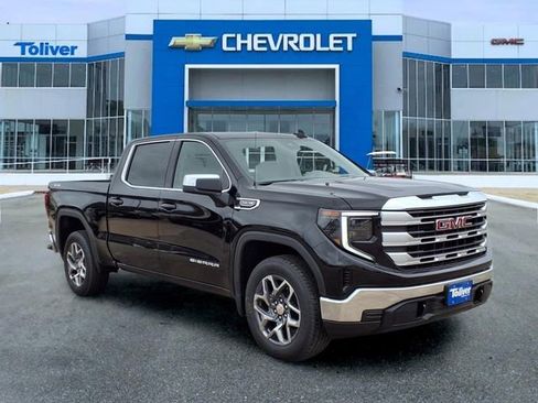 New 2026 GMC Sierra 1500 SLE w/ Preferred Package image 2