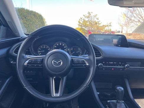 Used 2025 MAZDA MAZDA3 s image 26