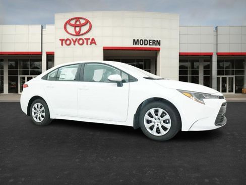 New 2026 Toyota Corolla LE image 28