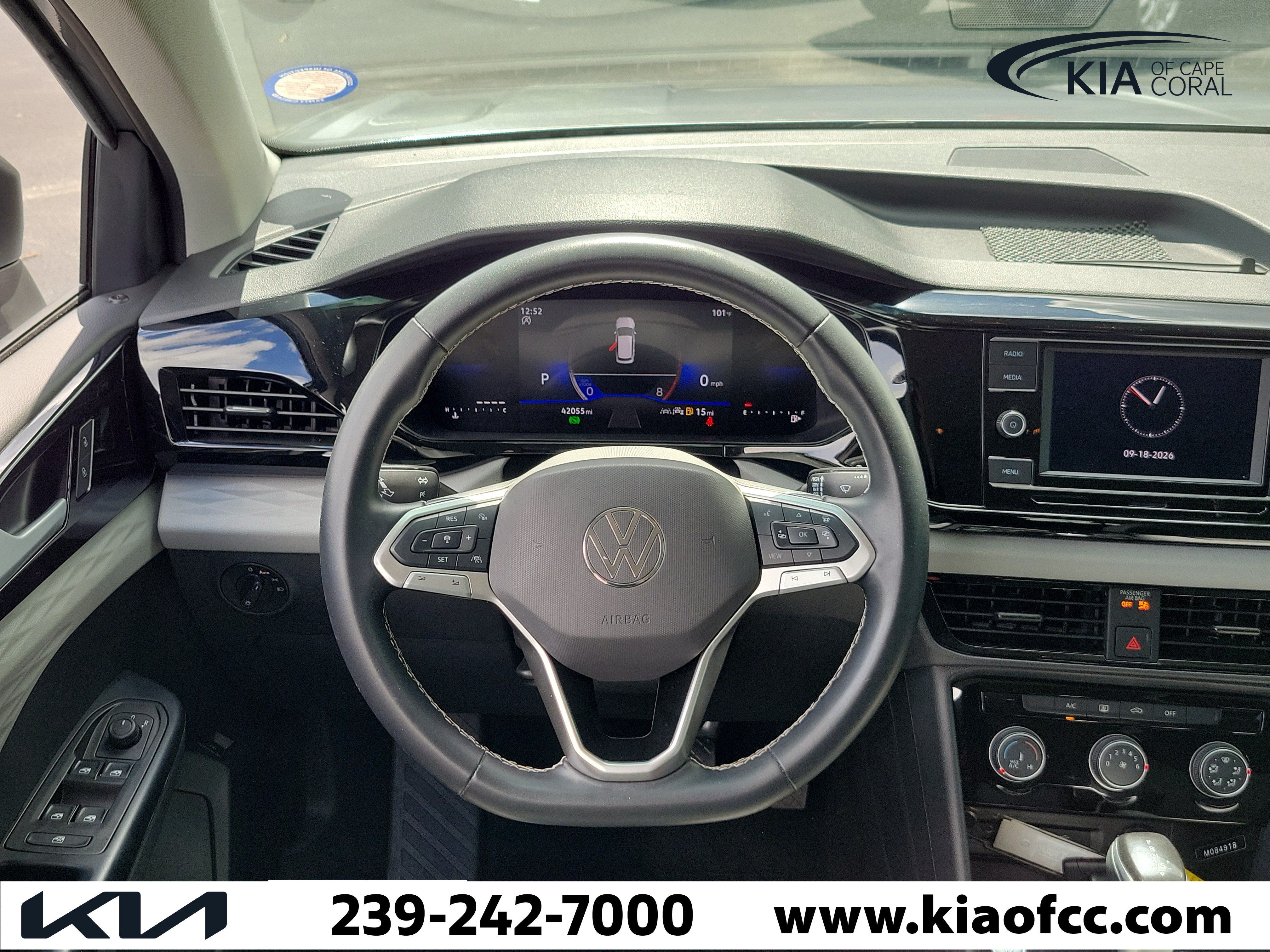 Used 2024 Volkswagen Taos S FWD image 17