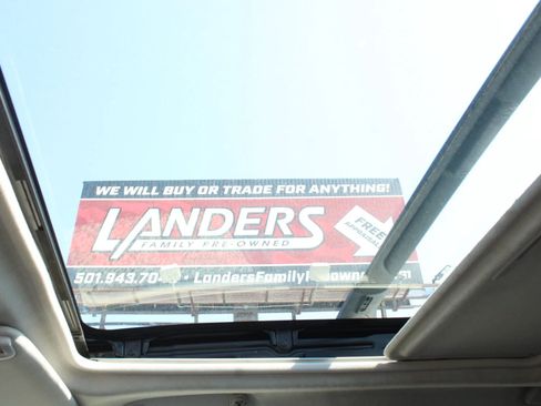 Used 2017 Subaru Forester 2.5i Premium image 17