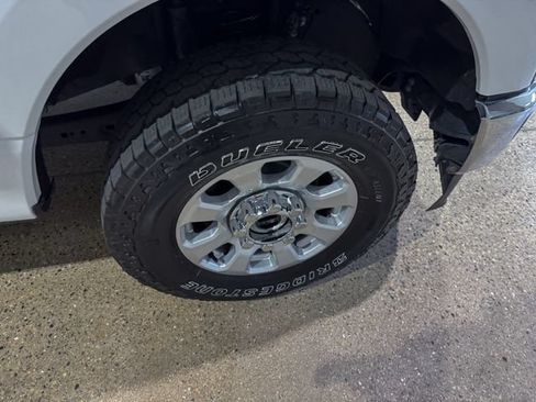 Used 2023 Ford F250 XLT AWD/4WD image 29