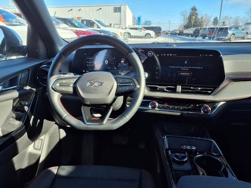 Used 2025 Chevrolet Equinox RS w/ Safety and Technology Package image 7