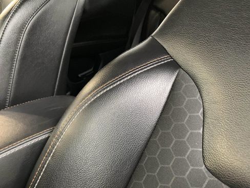 Used 2018 Jeep Compass Latitude w/ Popular Equipment Group image 32