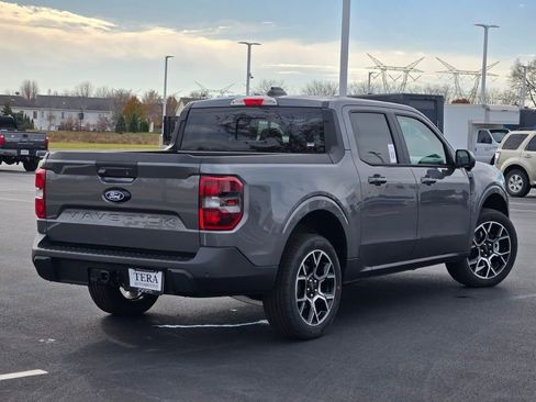 New 2025 Ford Maverick Lariat image 11
