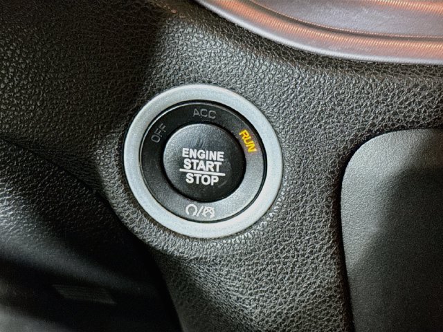 Used 2023 Dodge Charger R/T RWD image 18