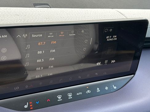 New 2026 Nissan Leaf Platinum+ w/ Cargo Package (Platinum+) image 15