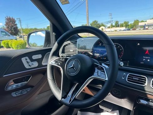 New 2026 Mercedes-Benz GLE 580 4MATIC image 30