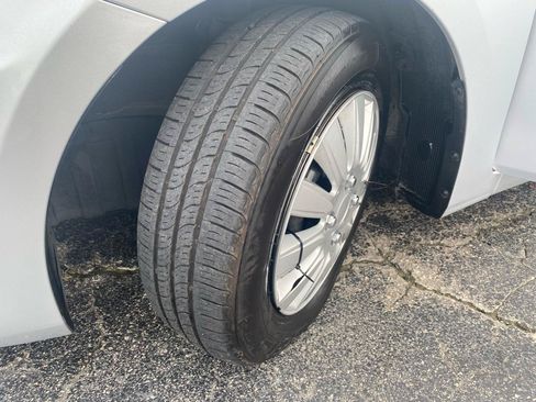 Used 2015 Hyundai Accent GLS FWD image 20