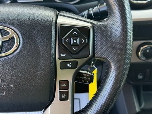 Used 2021 Toyota Tacoma SR5 w/ Trail Edition AWD/4WD image 20