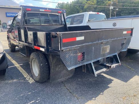 Used 2002 Ford F350 4x4 SuperCab DRW Super Duty image 2