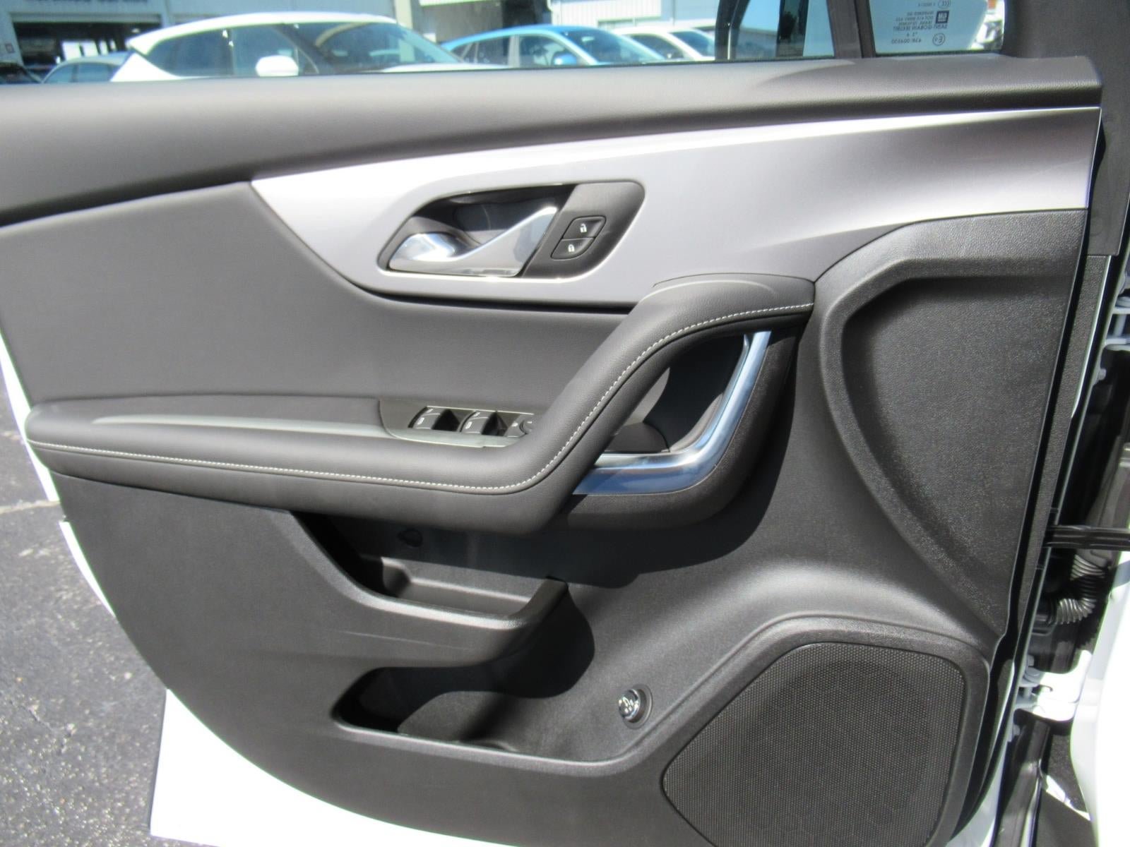 New 2026 Chevrolet Blazer LT w/ Convenience Package FWD image 20