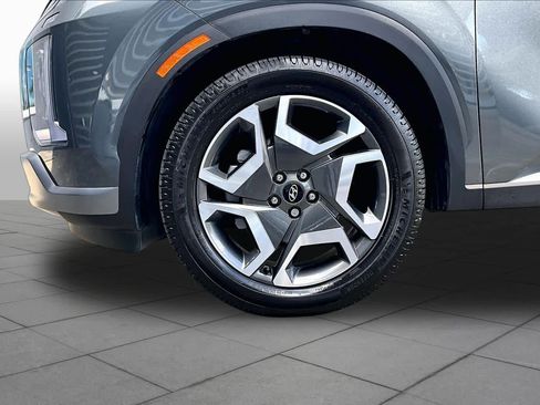 Used 2025 Hyundai Palisade SEL FWD image 11