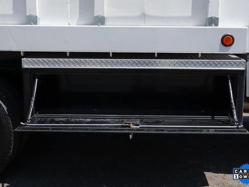 Used 2022 Ford F550 2WD Regular Cab Super Duty w/ XLT Value Package image 14