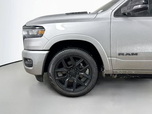 Used 2025 RAM 1500 Laramie w/ Night Edition image 32
