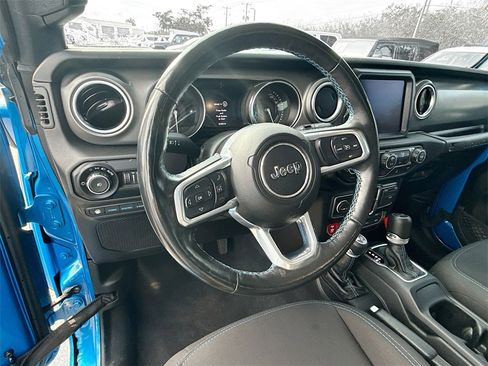 Used 2022 Jeep Wrangler Unlimited Rubicon 4xe w/ Cold Weather Group image 12