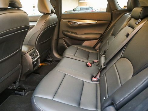 Certified 2025 INFINITI QX50 Pure AWD/4WD image 19