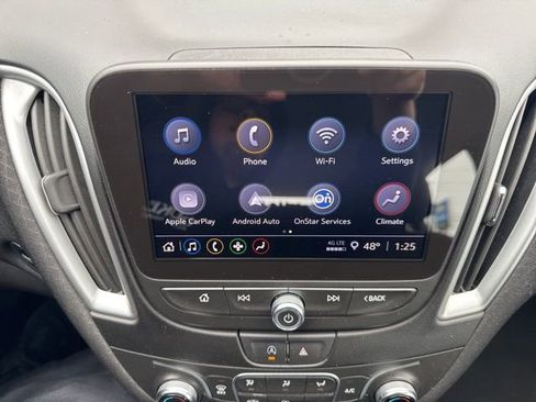 Used 2024 Chevrolet Malibu LT image 22