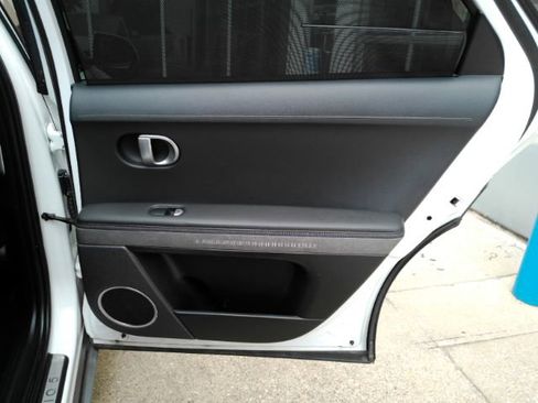 Used 2024 Hyundai Ioniq 5 Limited RWD image 24