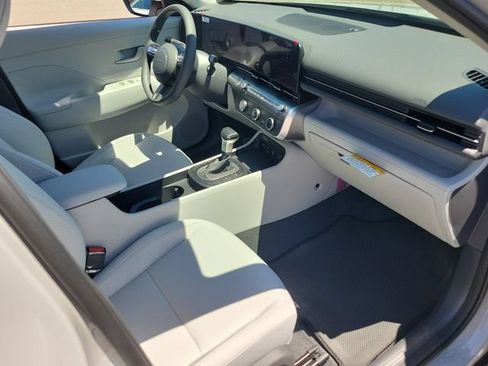 New 2027 Hyundai Kona SE FWD image 20