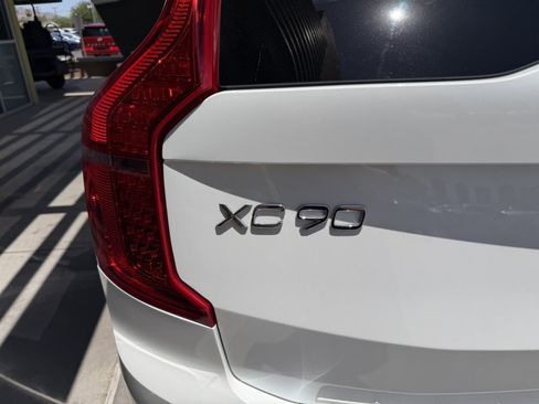 Used 2025 Volvo XC90 T8 Core w/ Protection Package Premier AWD/4WD image 14
