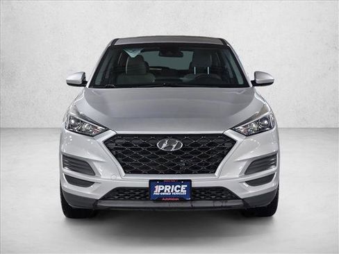 Used 2019 Hyundai Tucson SE FWD image 2