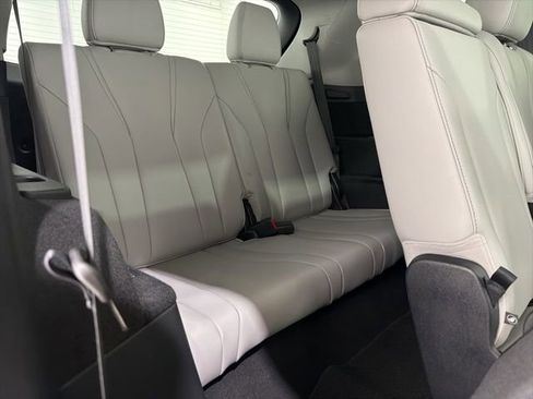 Certified 2023 Acura MDX SH-AWD w/ Technology Package image 27