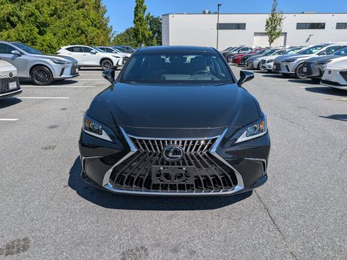 Certified 2025 Lexus ES 350 w/ Premium Package FWD image 8