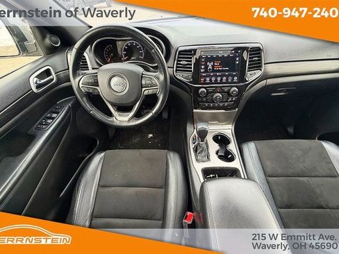 Used 2021 Jeep Grand Cherokee Laredo X image 11