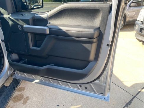 Used 2020 Ford F150 XLT w/ Equipment Group 302A Luxury image 18