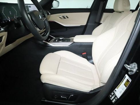 Used 2026 BMW 330i xDrive Sedan w/ Premium Package AWD/4WD image 19