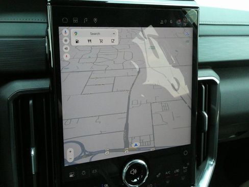 New 2025 GMC Acadia AT4 w/ Luxury Package AWD/4WD image 8