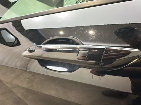 Certified 2025 Hyundai Elantra Hybrid FWD image 10
