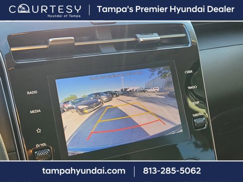 Certified 2023 Hyundai Tucson SE image 13