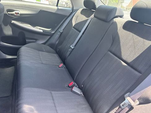 Used 2013 Toyota Corolla S FWD image 12