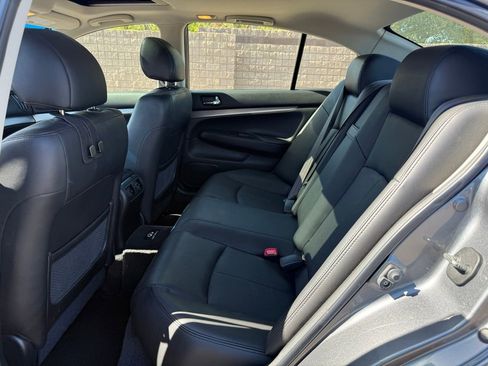Used 2013 INFINITI G37 x Sedan w/ Premium Pkg AWD/4WD image 10