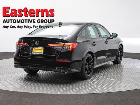 Used 2024 Honda Civic Sport image 5
