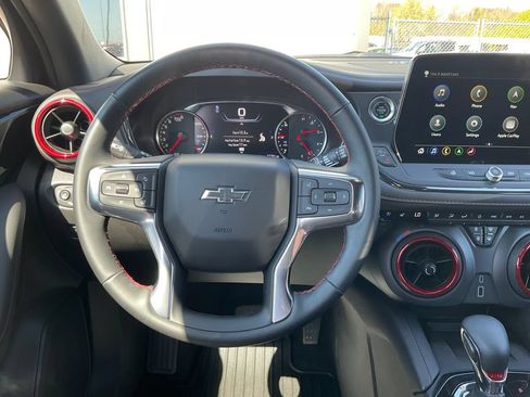 Used 2025 Chevrolet Blazer RS w/ Driver Confidence II Package AWD/4WD image 4