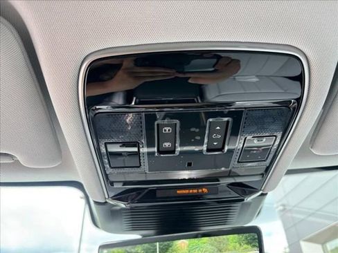 Used 2024 Land Rover Range Rover Sport Dynamic SE image 20