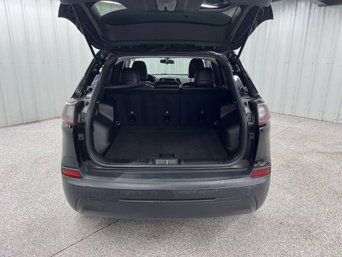 Used 2020 Jeep Cherokee Latitude Plus FWD image 9