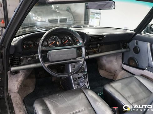 Used 1989 Porsche 911 Carrera RWD image 22