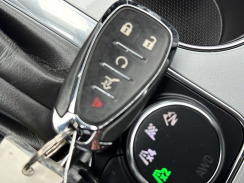 Used 2023 Chevrolet Blazer LT w/ Convenience Package image 36