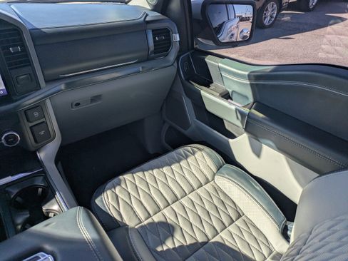 Used 2023 Ford F150 Limited image 20