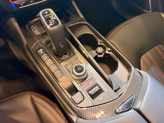 Used 2022 Maserati Levante Modena AWD/4WD image 16