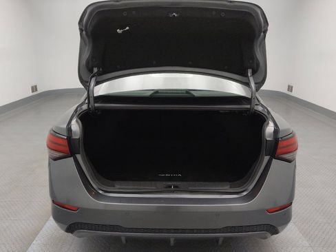 Used 2024 Nissan Sentra SV image 29