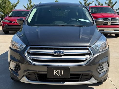 Used 2019 Ford Escape SE FWD image 8