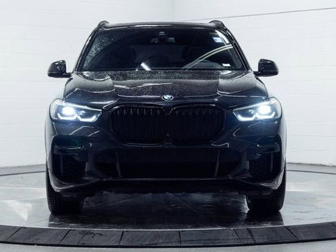 Used 2022 BMW X5 xDrive40i w/ M Sport Package image 5