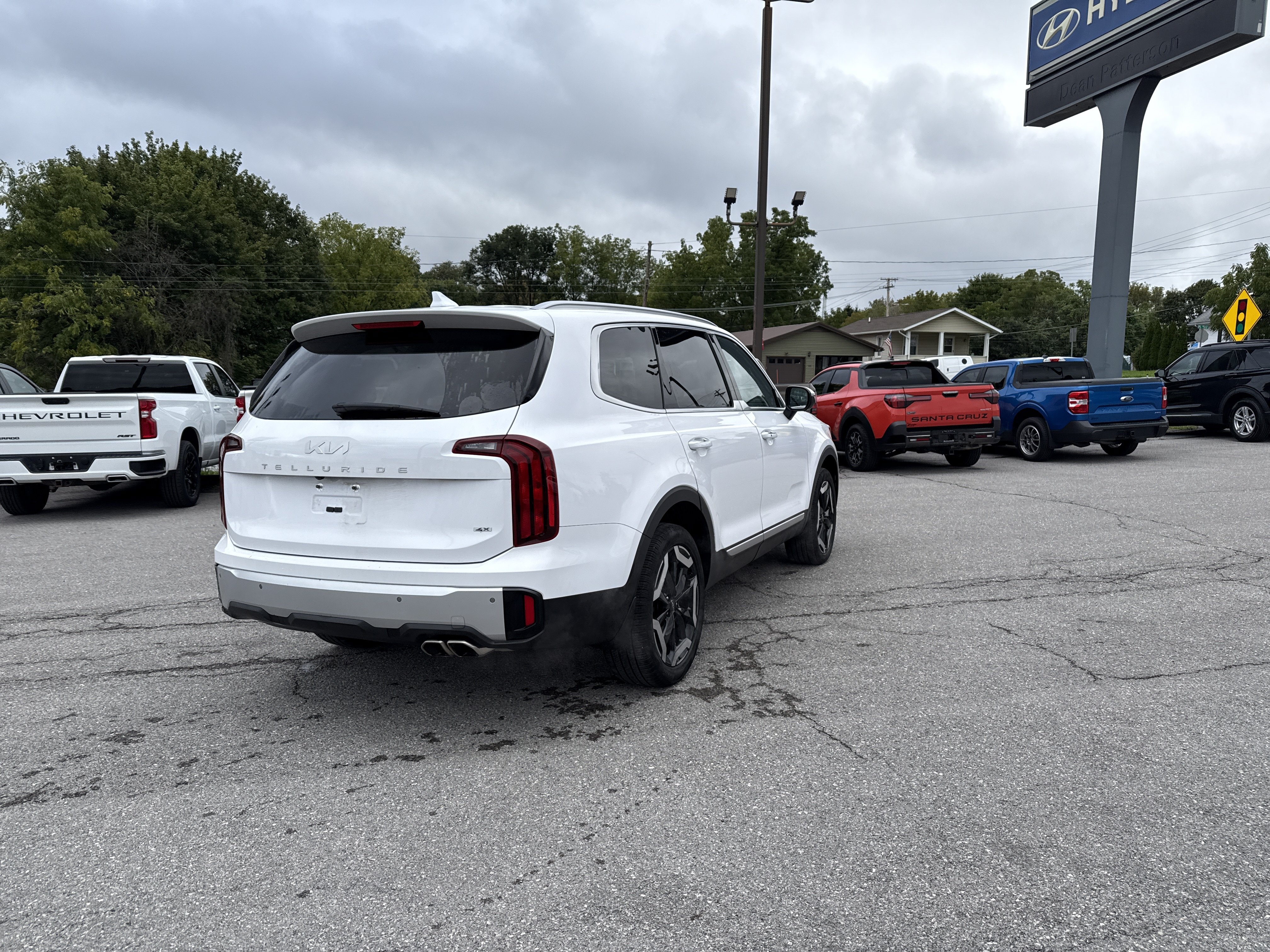 Used 2024 Kia Telluride S w/ S Sunroof Package AWD/4WD image 3