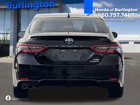 Used 2023 Toyota Camry XSE image 5